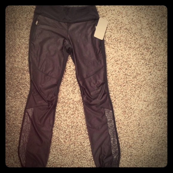 Lululemon cold weather athletic pants