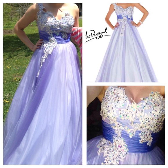 Mac Duggal prom dress