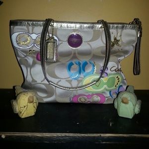 Coach purse great for Spring