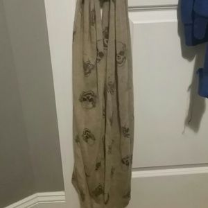 Scarf bundle! Light scarves perfect for spring!