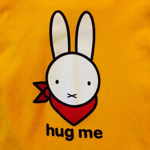 Yellow "Hug Me" Rabbit Sweatshirt