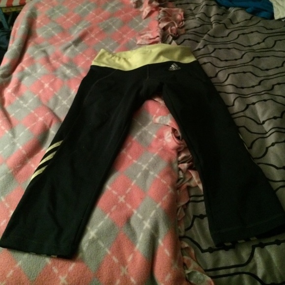 Adidas workout capris