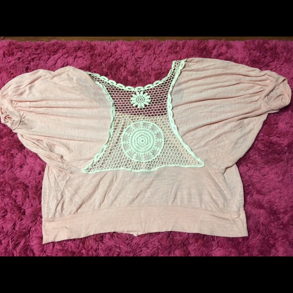 Pink blouse - Picture 2 of 4