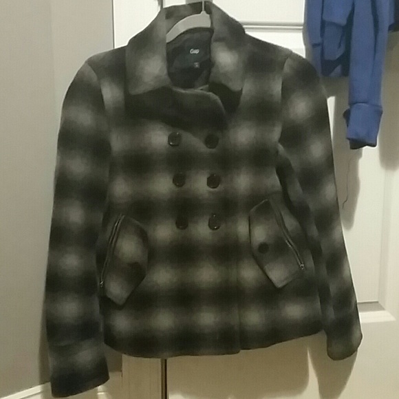 Gap peacoat
