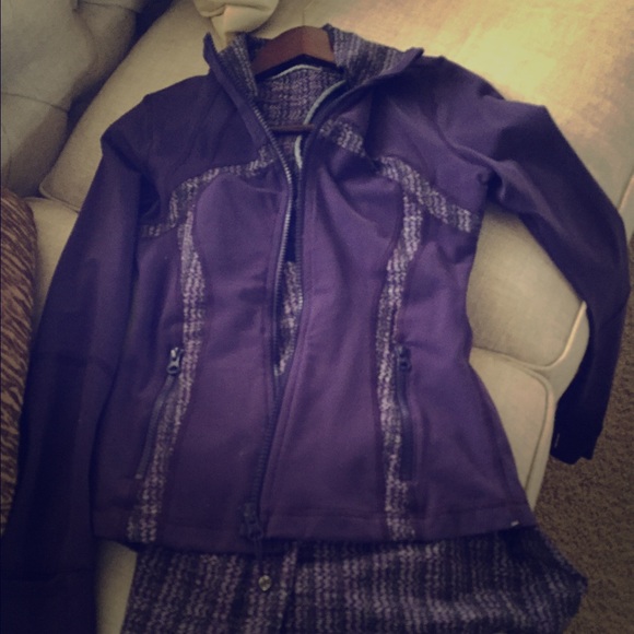 Lululemon run jacket and matching tank