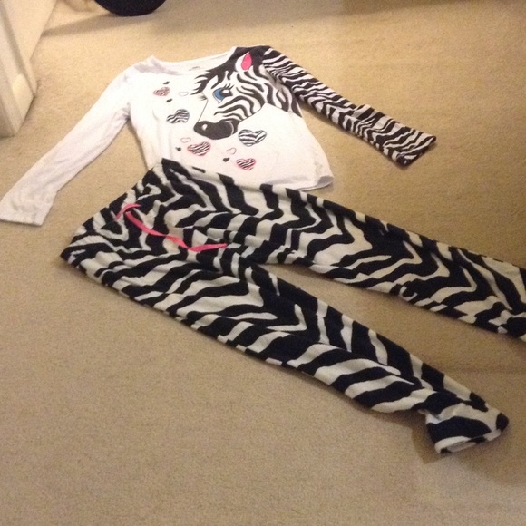 Junior sleepwear