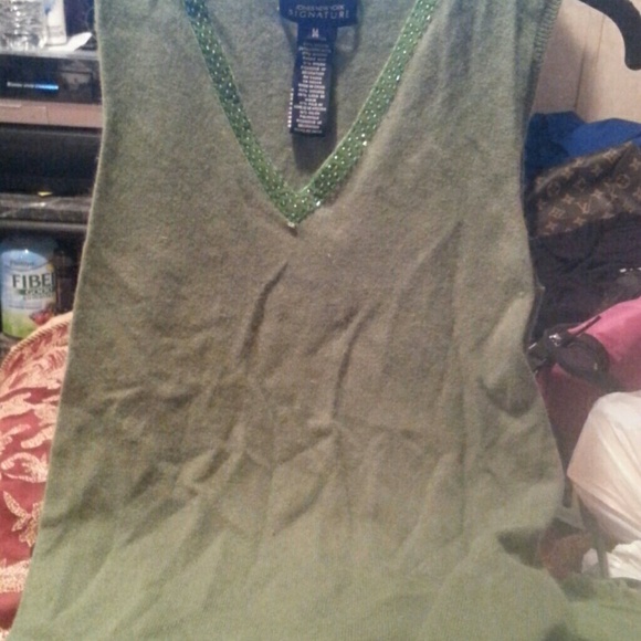 2 Pc sweater combination - Picture 2 of 3