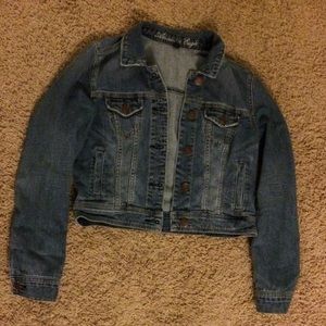 American Eagle Outfitters Classic Denim Jacket