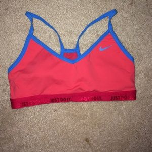 Sports bra