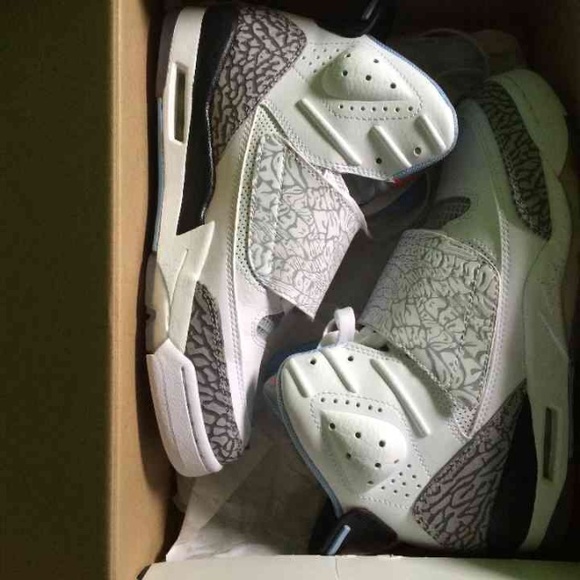 Girls Jordan Son of Mars (GS)