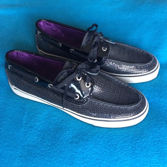 Black sperry shoes