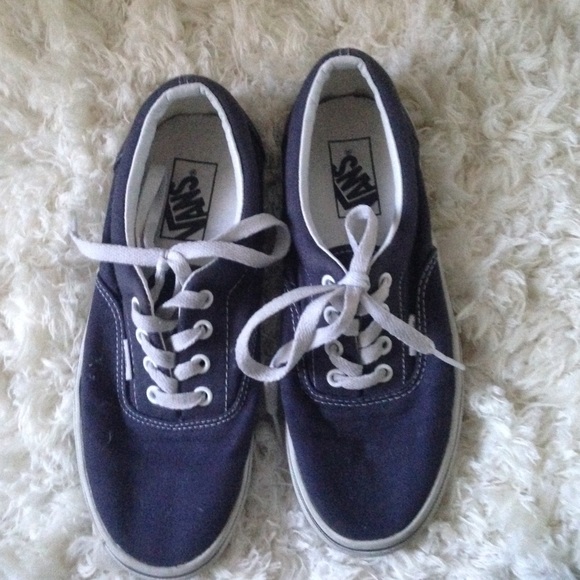 VANS || Navy blue vans