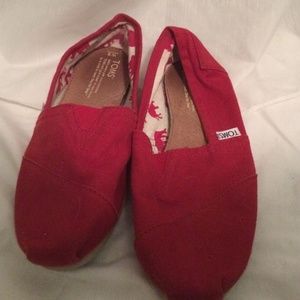 Red TOMS