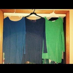 Piko tunics worn once 12$ each or all 3 for 30$