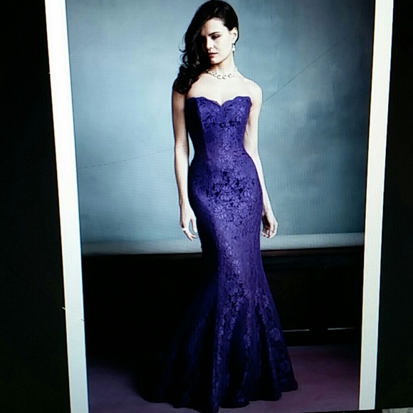 Floor-length dress - Picture 2 of 2