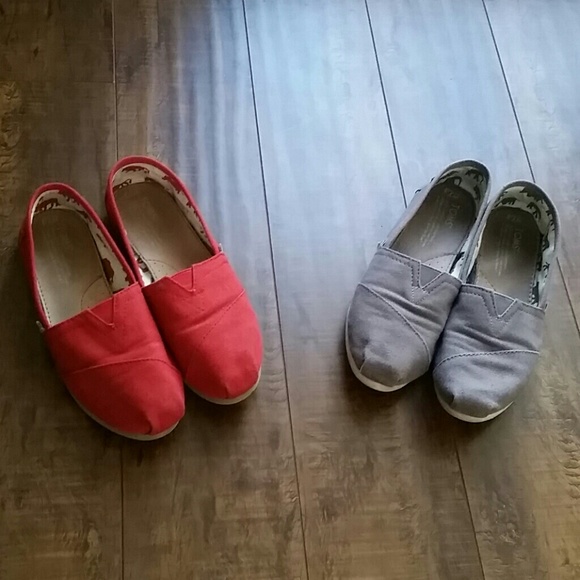 Authentic TOMS