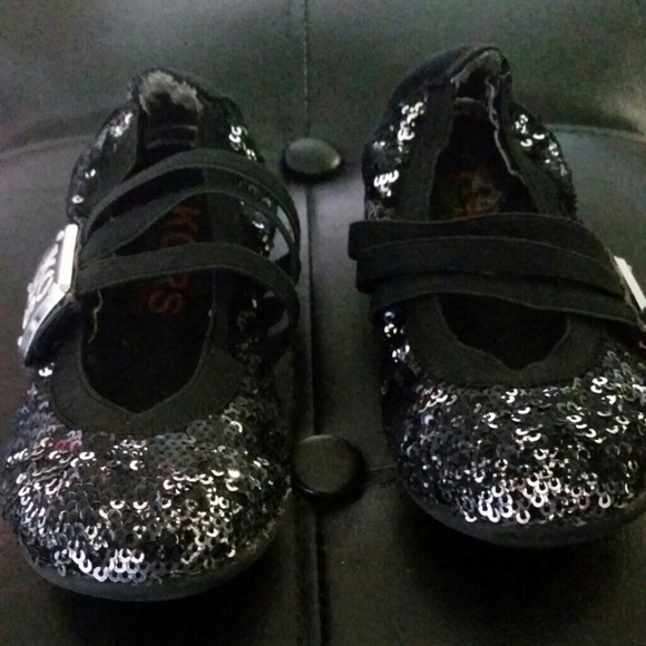 Micheal Kors Black and Silver(Toddler)