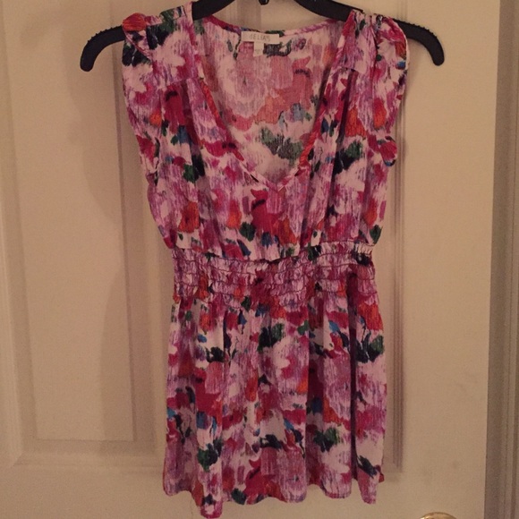 floral shirt.