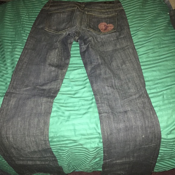 Straight boot cut