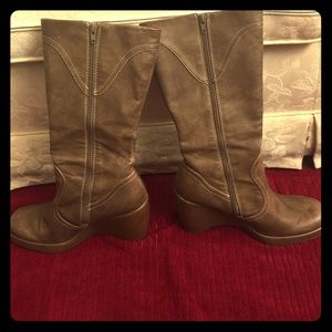 Sassy light brown boots