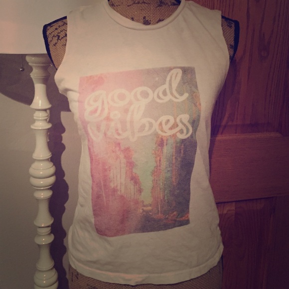 Brandy good vibes muscle tee