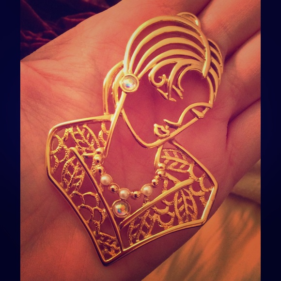 JJ Jonette Lady Figure Pin