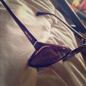 ❗️SOLD❗️Prada Sunglasses (polarized)