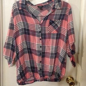 Pink plaid rue 21 💖