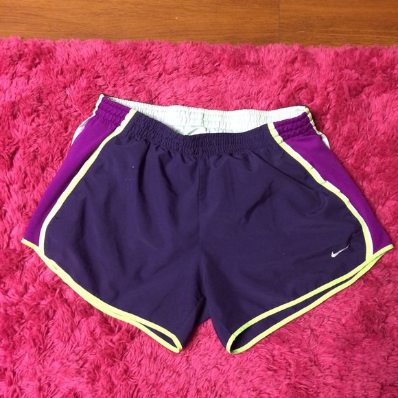 NIKE DRI-FIT SHORTS