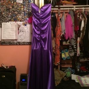 Purple mermaid prom dress.