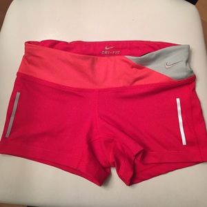 SOLD Nike epic run boy shorts