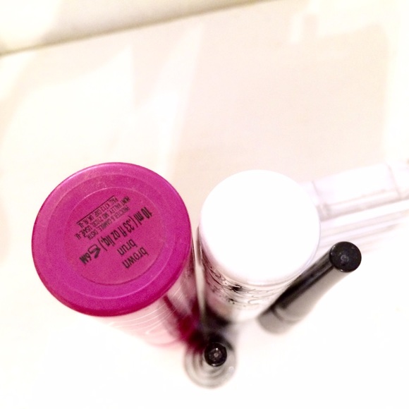 Makeup set - Picture 2 of 3