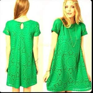 Kelly green lace shift dress or tunic