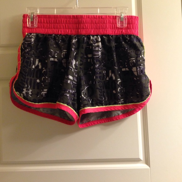 Under Armour Pants - Under armour short