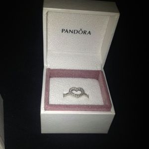 Heart pandora ring