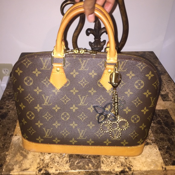 RESERVED!!! Authentic Louis Vuitton Alma