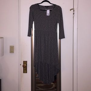 Charcoal Heather 3/4 sleeve hi-lo dress. Medium