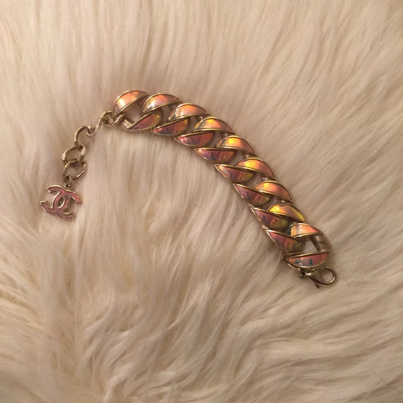 Chanel shopping center Bracelet and Pin - Picture 3 of 4