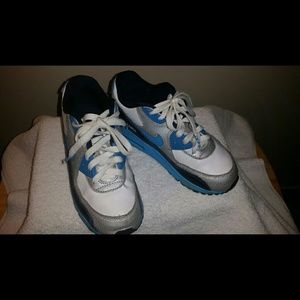 Boys blue/light blue/white  Nike