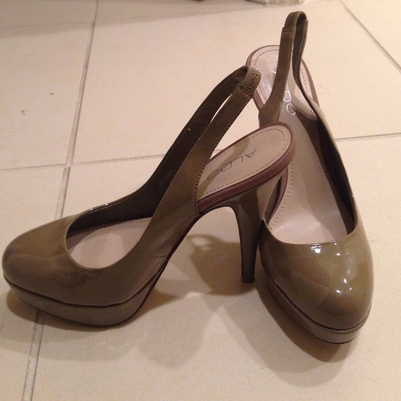 Olive green sling back pumps