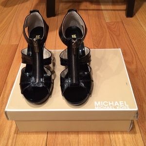 Michael Kors Berkley T Strap Shoes