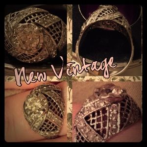 Beautiful Art Deco Diamond Ring