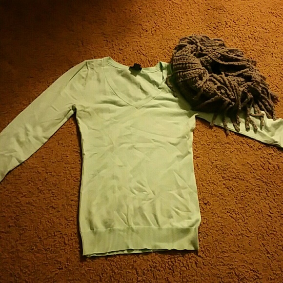 Rue 21 mint blue long sleeve