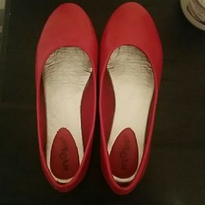 Red flats