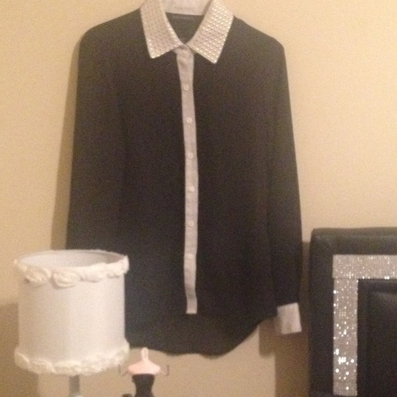 Gold Studded Collar button down