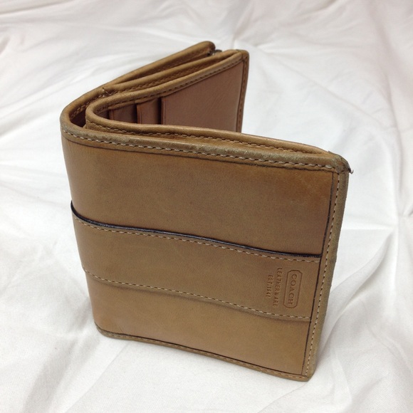 Coach Clutches & Wallets - Coach Vintage Tan Leather Wallet