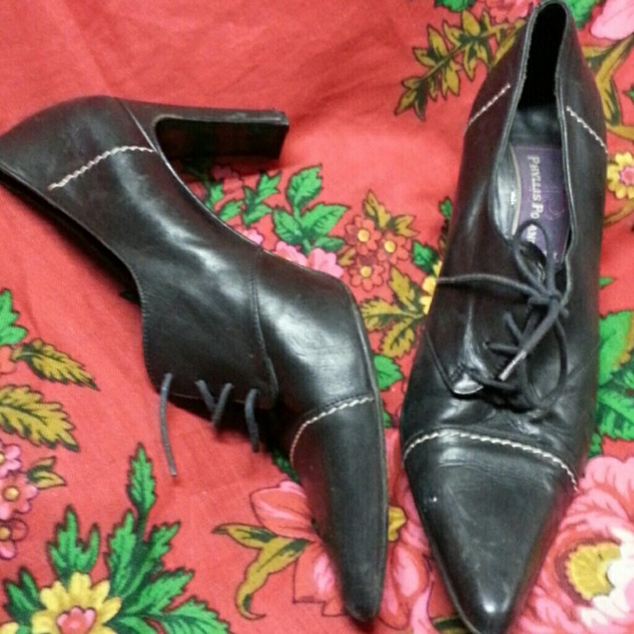 PHYLLIS POLAND SHOES