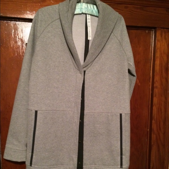 Lululemon over sized "Grandpa sweater". Grey