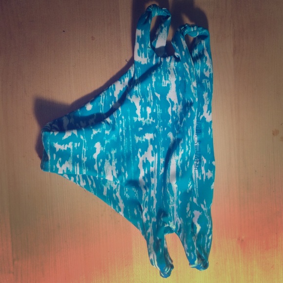 MIKOH - xtra small bathing suit bottoms, NEVERWORN