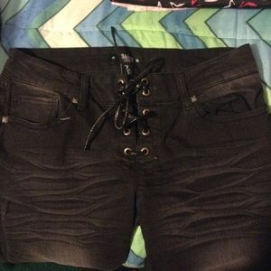 Black skinny jeans. Brand new. Never worn.
